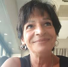 Buongiorno Gruppo, Conoscete un bravo dentista ad Ostia che sia anche  onesto con i prezzi ?! 🙏 Grazie