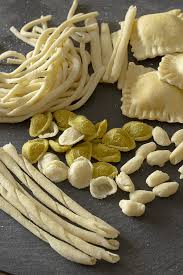 Come avete visto la ricetta delle tagliatelle fatte in casa è davvero facile. Pasta Fresca Senza Uova Ricette Lucane Quella Lucina Nella Cucina