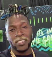 Antonio brown took a couple of losses last night. Antonio Brown S New Look Justfuckmyshitup