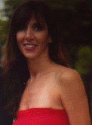 Lori Downes's Instagram, Twitter & Facebook