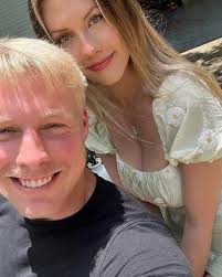 Our girlfriend is back again wishing her all the best