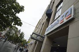In 2016 its total assets were 638,05 mln eur, providing the bank with the market share of 0.01%. Vr Bank Bergisch Gladbach Leverkusen Fusion Geschmeidiger Als Erwartet Kolner Stadt Anzeiger
