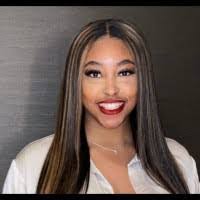 Taylor Sims's Instagram, Twitter & Facebook