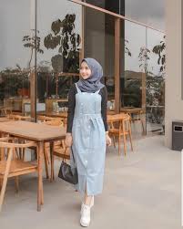 Lima model baju batik modern untuk nuansa formal untuk menghadiri acara formal tentunya akan sangat ideal jika kita mengenakan busa. Overall Hijab Casual Cheap Online
