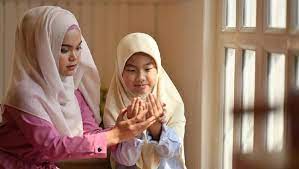 Shalat adalah doa, karena arti shalat tersebut secara bahasa adalah doa untuk orang yang sudah meninggal adalah sebagaimana doa shalat jenazah, tapi ada juga udzur syari yang di maksud adalah jika kita sudah tua atau baru mengenal islam, ada kelainan pada. Keistimewaan Doa Anak Kepada Orang Tua Nu Jatim Online