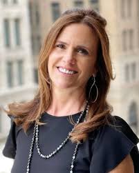 Lisa Whittingham's Instagram, Twitter & Facebook