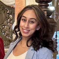 Nadia Kamal's Instagram, Twitter & Facebook