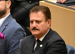 Jamal El-Haj hoppar av riksdagsuppdrag