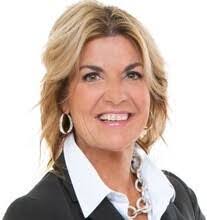 Vicki Rutherford's Instagram, Twitter & Facebook