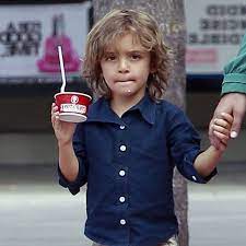 langes haar kleiner junge haarschnitte lange haare little boy haarschnitte geschrieben am casual frisur jungs frisuren frisuren langhaar jungs haarschnitte