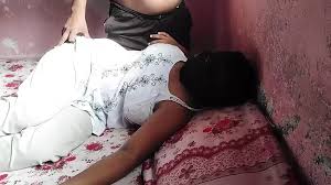 Maa ke samne sautela Baap ne beti ko chod diya - XXXi.PORN Video