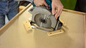 Improvised Table Saw Woodworking Wooden Pallet Projects Easy Woodworking Projects