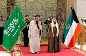 .33.533.631 نسمة، ويُشير أحدث تقرير حول معدل النمو لسكانيّ لعام 2014م أنَّ معدل النمو السكانيّ يصل إلى 1.49%، وتحد البلاد الأردن والعراق من الجهة الشماليّة، والكويت من الجهة. Ø§Ù„Ø­Ø¯Ø« Ø£ÙˆÙ†Ù„Ø§ÙŠÙ† Ø¹Ù€Ù€Ù€Ù€Ù€Ù€Ù€Ù€Ø§Ø¬Ù„ Ø£Ù…ÙŠØ± Ø§Ù„ÙƒÙˆÙŠØª ÙŠØ¹Ù„Ù† Ø±Ø³Ù…ÙŠ Ø§ ÙÙƒ Ø§Ù„Ø¥Ø±ØªØ¨Ø§Ø· Ù…Ø¹ Ø§Ù„Ø³Ø¹ÙˆØ¯ÙŠØ© ÙˆØ§Ù„Ø°Ø¹Ø± ÙŠØ¹Ù… Ø¨ÙŠÙ† Ø§Ù„Ù…ÙˆØ§Ø·Ù†ÙŠÙŠÙ† Ø´Ø§Ù‡Ø¯ ØµÙˆØ±Ø©
