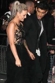 Aktuelle freund von perrie edwards. Perrie Edwards Zayn Malik Kirmes Party Fur Perrie Edwards Gala De