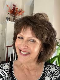 Recommendations for curly hair stylists in Liberty