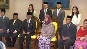 Free download and streaming cik aishah on your mobile phone or pc/desktop. Che Iwana Abdul Fahd