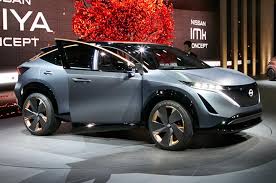 Nissan appears to have discarded every button possible in. Bold New Nissan Ariya Is Pivotal Electric Suv With 310 Mile Range Autocar