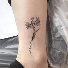 Narcissus Narcissus Tattoo Narcissus Flower Tattoos In 2021 Narcissus Flower Tattoos Narcissus Tattoo Flower Tattoos