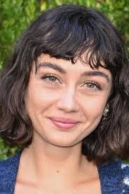 Sydney Chandler's Instagram, Twitter & Facebook