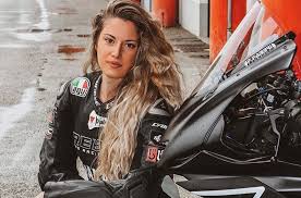 Meanwhile, francesca sofia novello successfully continues her influencer activity, followed by that of umbrella that allowed her to meet her boyfriend. People Motogp Quand Rebecca Bianchi Repond A Francesca Sofia Novello Paddock Gp