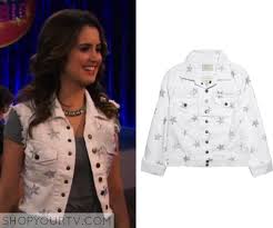 In season 2, she has ombre hair, meaning it gets lighter going down from her roots, starting at her natural brown and ending in a blonde. Ally Dawson Fashion Clothes Style And Wardrobe Worn On Tv Shows Page 2 Of 3 Shop Your Tv