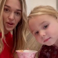 Misty Stamper's Instagram, Twitter & Facebook