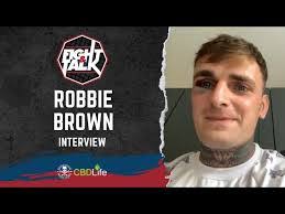 Robbie Brown's Instagram, Twitter & Facebook