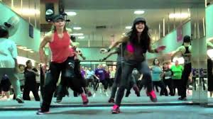 Spieker fitness das groesste und schoenste studio im umkreis von bobingen Zumba Zuhause Gute Laune Und Gutes Training