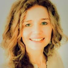 Victoria Wilkinson's Instagram, Twitter & Facebook