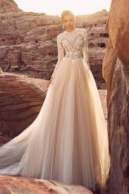 Vend robe de mariée avec son jupon ; Robe De Mariee Manche Longue Oksana Mukha Paris