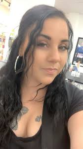 Men's salon services in Fenton