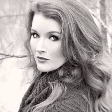 April Smith's Instagram, Twitter & Facebook