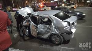 Видео дтп в воронеже за сегодня. Poyavilos Video Strashnoj Avarii S Chetyrmya Pogibshimi Na Moskovskom Prospekte