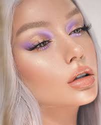Beauty Trends 2020 Beauty Blog In 2020 Prom Makeup Looks Night Makeup Creative Makeup Looks