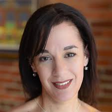 Taryn Frey's Instagram, Twitter & Facebook