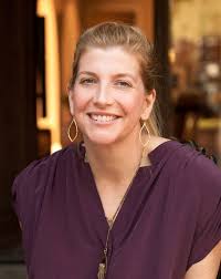 Holly Ogden's Instagram, Twitter & Facebook