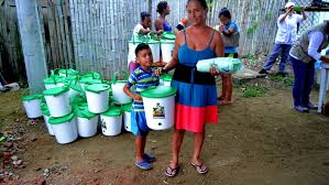 Obgleich verhältnismäßig klein, hat ecuador einiges zu bieten: Erdbebenhilfe In Ecuador Oxfam Erreicht 66 000 Menschen Im Norden Des Landes