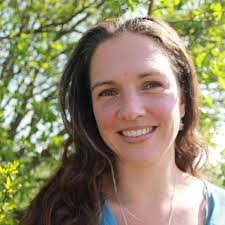 Angela Willard's Instagram, Twitter & Facebook