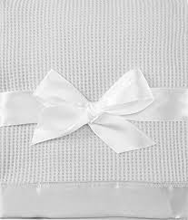 Amazon Com Starting Out Thermal Waffle Weave Baby Blanket With Satin Nylon Trim Grey Baby