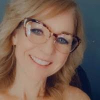 Gena Bryant's Instagram, Twitter & Facebook