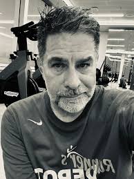 Three 45 minute shows behind me....