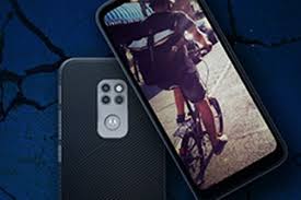 Rugged Motorola Defy 2021 has full ...