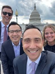 Jeff Leedom's Instagram, Twitter & Facebook