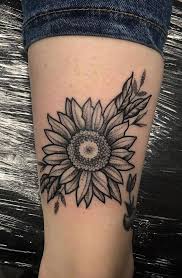 Black And Grey Sunflower Tattoo Designs Beautiful Black Gray Sunflower Tattoo C Tattoo Artist Gemma Hawkins Tattoo Girltattoos Sunflower Tattoos Black And Grey Tattoos Tattoos