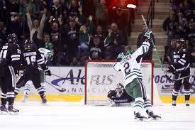 Men S Hockey Und Dismantles Providence College 6 1 Men S Hockey Hockey Fighting Sioux