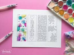 These bookmark coloring pages are some of my most popular posts of all time, so i try to do a new set for each season. Diy Back To School Coloring Page Bookmarks