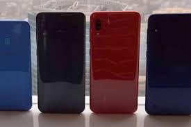 Na Chto Sposobny Byudzhetnye Smartfony Samsung Galaxy A10 A40 Rossijskaya Gazeta