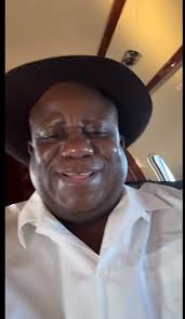 This Man posted a video of him in a Private Jet, read the pick up lines  😂😂😂