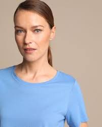 Línea casual tejido de algodón cuello panadero manga corta aberturas laterales. 14 Ideas De Cafarena Cuello Redondo Cuello Redondo Cuello Camisetas Mujer