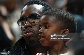 1 453 photos et images haute résolution de Justin Philips